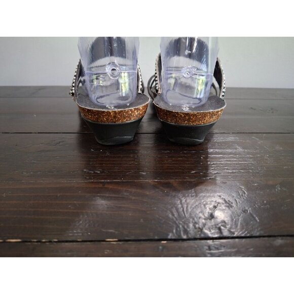 NWOB Reaction Kenneth Cole Great Time Rhinestone & Jewels Thong Sandals/Sz. 9M - Picture 6 of 9